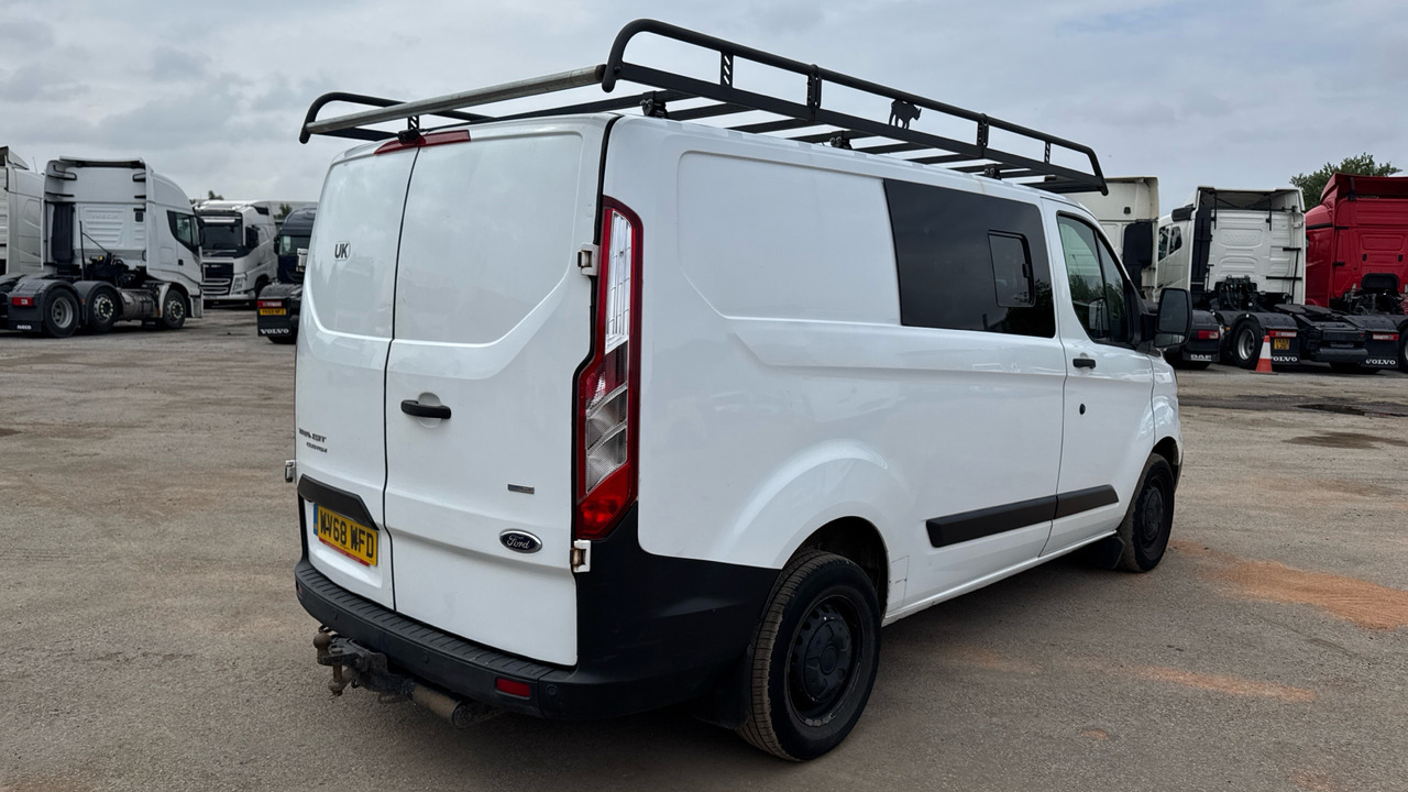 Ford Transit Custom 300 2.0 TDCi 130PS - כלי רכב מסחרי קומבי: תמונה 4 Ford Transit Custom 300 2.0 TDCi 130PS - כלי רכב מסחרי קומבי: תמונה 4
