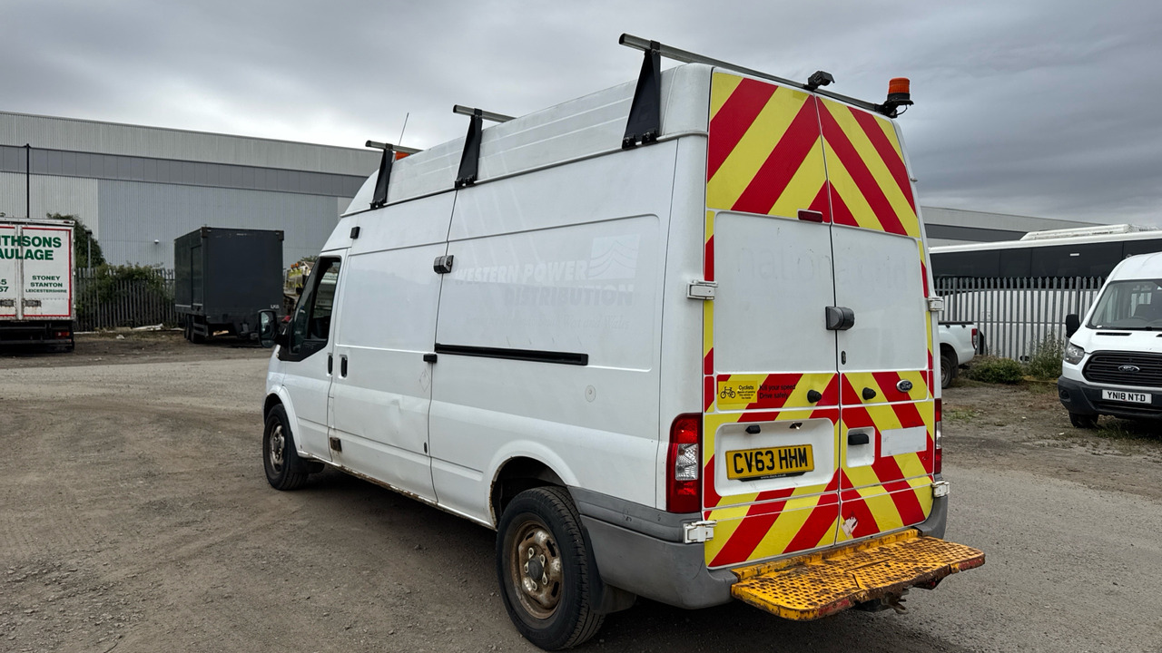Ford Transit T350 High Roof Van TDCi 125ps - כלי רכב מסחרי עם לוח: תמונה 3 Ford Transit T350 High Roof Van TDCi 125ps - כלי רכב מסחרי עם לוח: תמונה 3