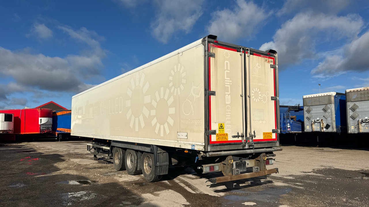 GRAY & ADAMS FRIDGE BOX - קרון נגרר: תמונה 5 GRAY & ADAMS FRIDGE BOX - קרון נגרר: תמונה 5