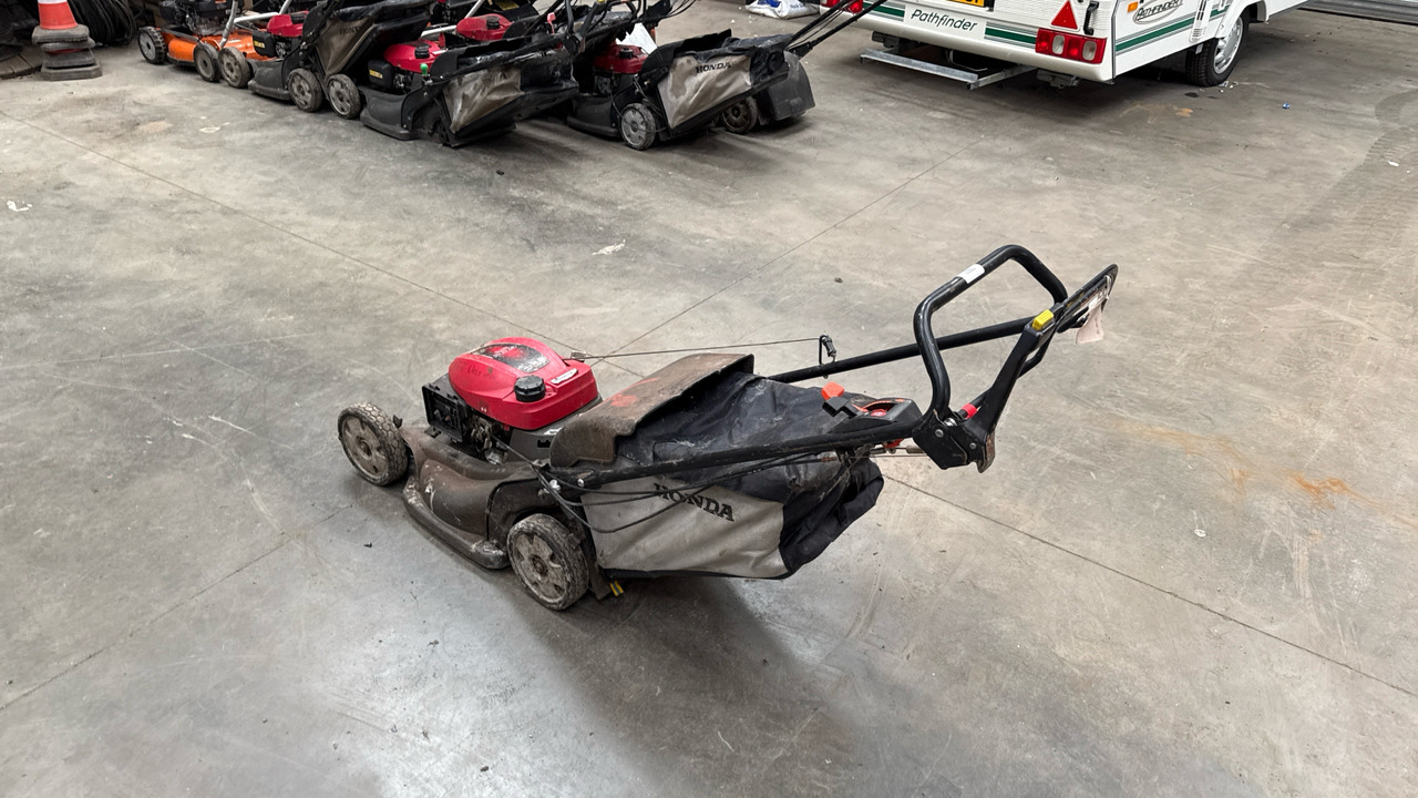 HONDA HRX537 C5HYE - ציוד בנייה: תמונה 3 HONDA HRX537 C5HYE - ציוד בנייה: תמונה 3