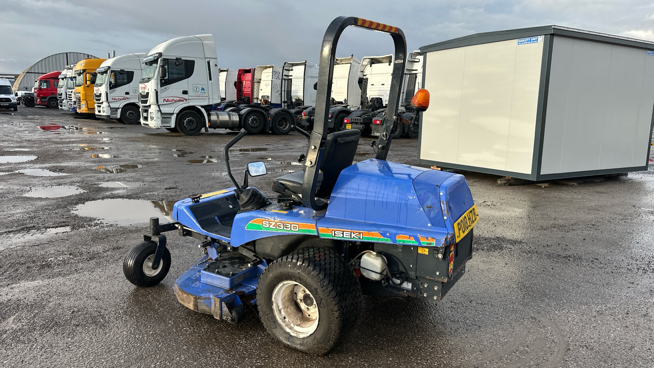 ISEKI SZ330 - מכסחת גינה: תמונה 3 ISEKI SZ330 - מכסחת גינה: תמונה 3