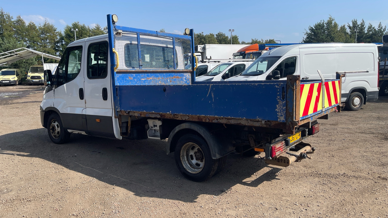 IVECO DAILY 2.3 35-140 3750WB - כלי רכב מסחרי מזהיר, כלי רכב מסחרי קומבי: תמונה 3 IVECO DAILY 2.3 35-140 3750WB - כלי רכב מסחרי מזהיר, כלי רכב מסחרי קומבי: תמונה 3