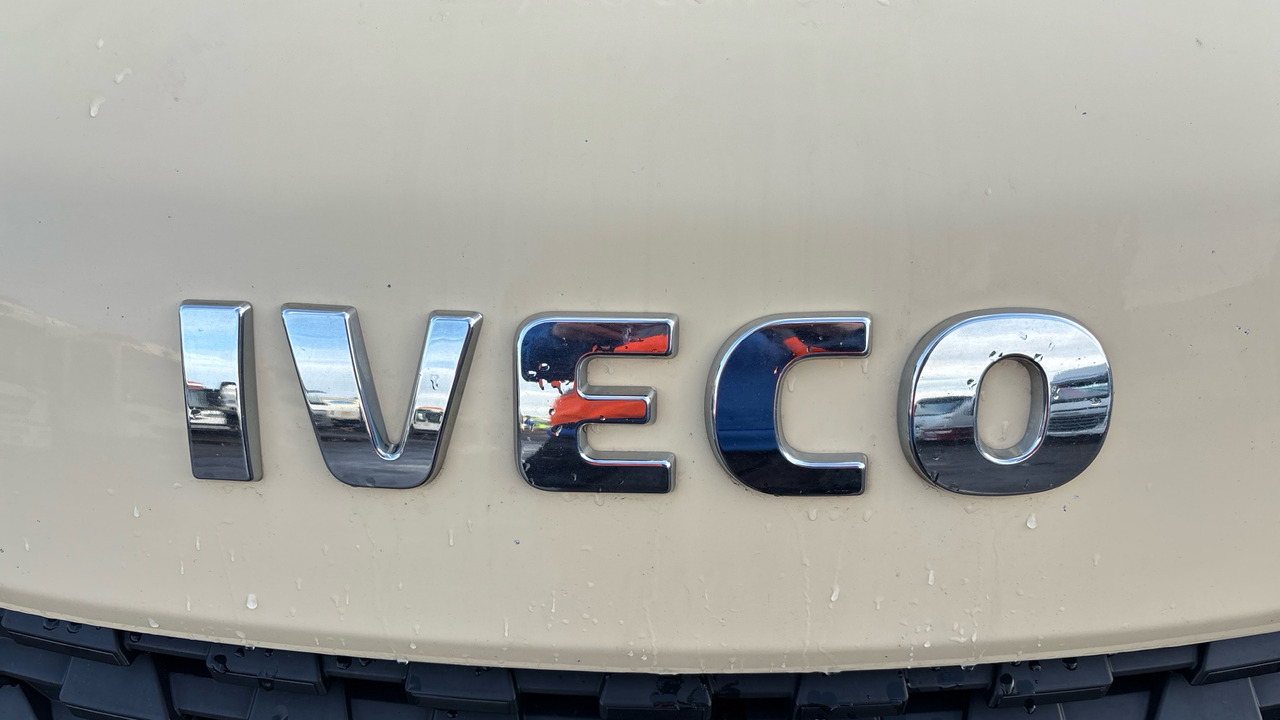 כלי רכב מסחרי לקירור IVECO DAILY 35-120 2.3  4100 WB Hi-Matic: תמונה 18