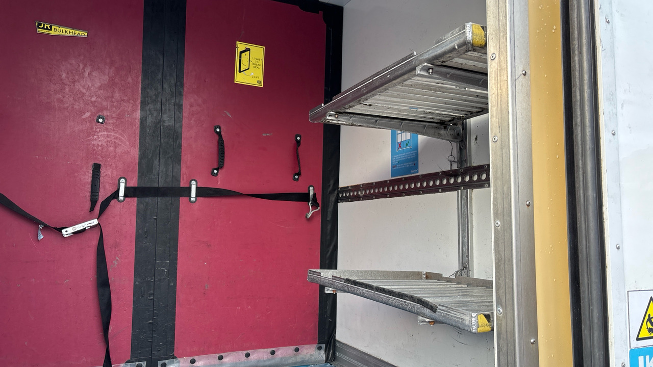 כלי רכב מסחרי לקירור IVECO DAILY 35-120 2.3  4100 WB Hi-Matic: תמונה 22