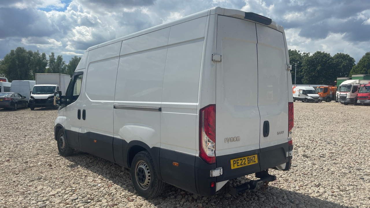 IVECO DAILY 35-140 2.3 3520 WB - כלי רכב מסחרי עם לוח: תמונה 3 IVECO DAILY 35-140 2.3 3520 WB - כלי רכב מסחרי עם לוח: תמונה 3