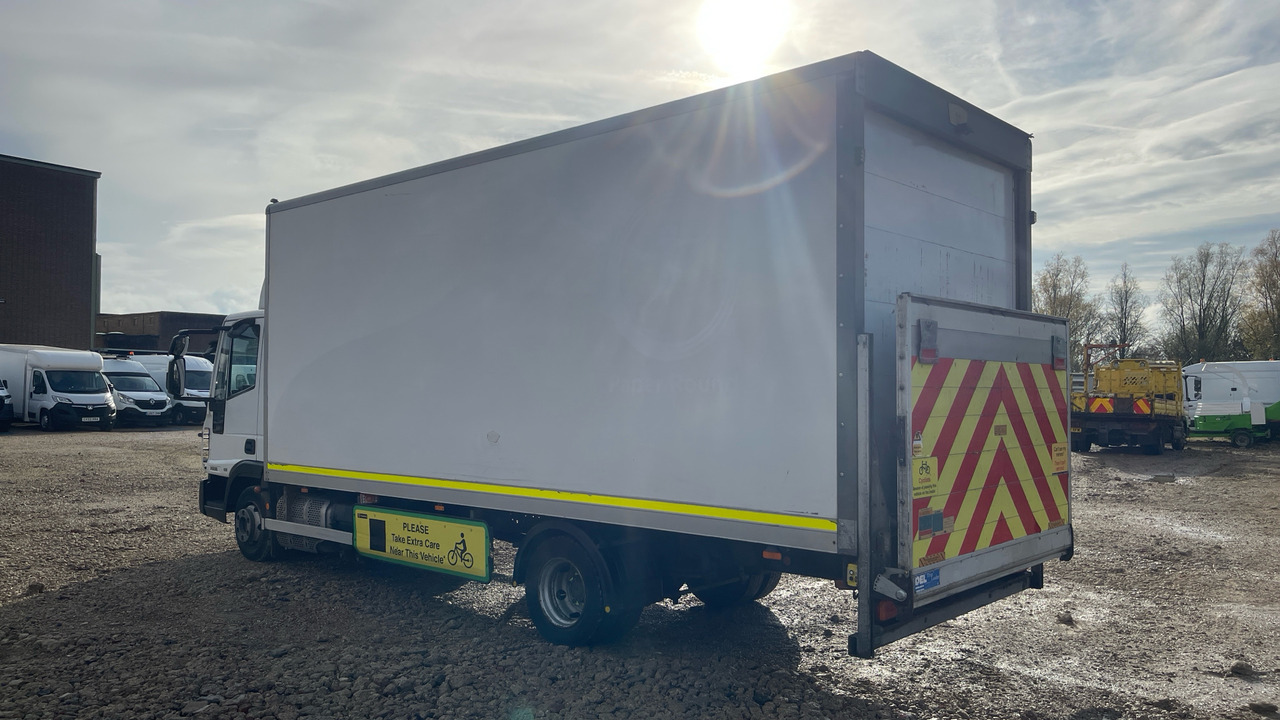 IVECO EUROCARGO 75E16 - משאית תיבה: תמונה 3 IVECO EUROCARGO 75E16 - משאית תיבה: תמונה 3