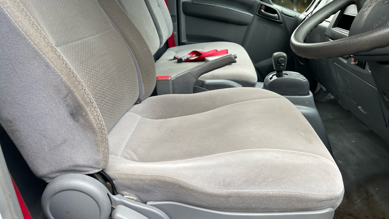 Isuzu N75 190 - משאית הובלה אוטומטית: תמונה 5 Isuzu N75 190 - משאית הובלה אוטומטית: תמונה 5