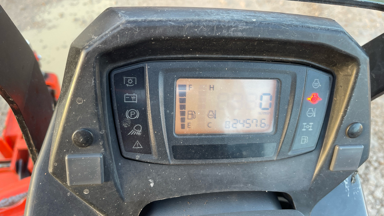 מכסחת גינה KUBOTA F3890: תמונה 6 מכסחת גינה KUBOTA F3890: תמונה 6