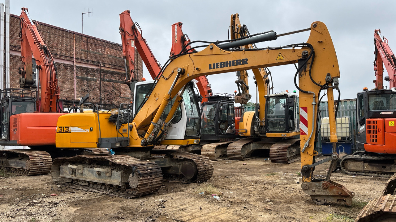 LIEBHERR R313 LITRONIC - מחפר סורק: תמונה 2 LIEBHERR R313 LITRONIC - מחפר סורק: תמונה 2