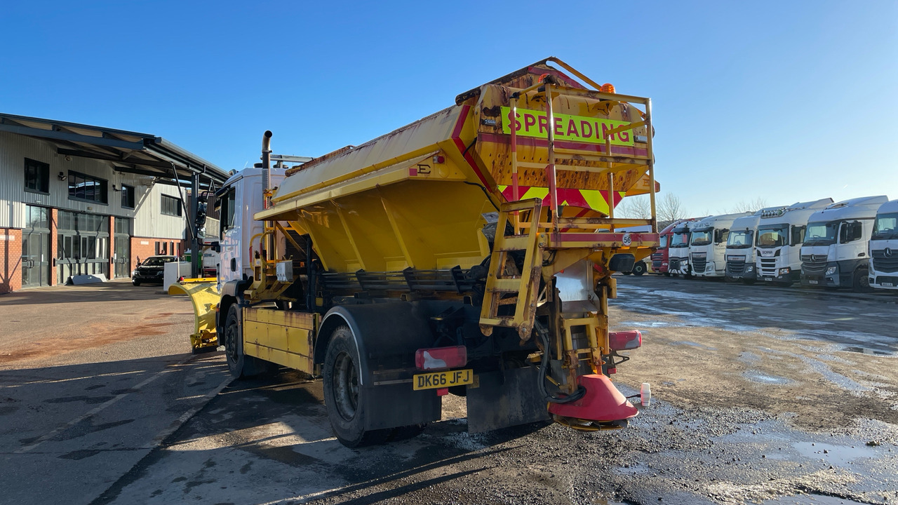 MAN TG-M 18.250 - מפלסת שלג: תמונה 3 MAN TG-M 18.250 - מפלסת שלג: תמונה 3
