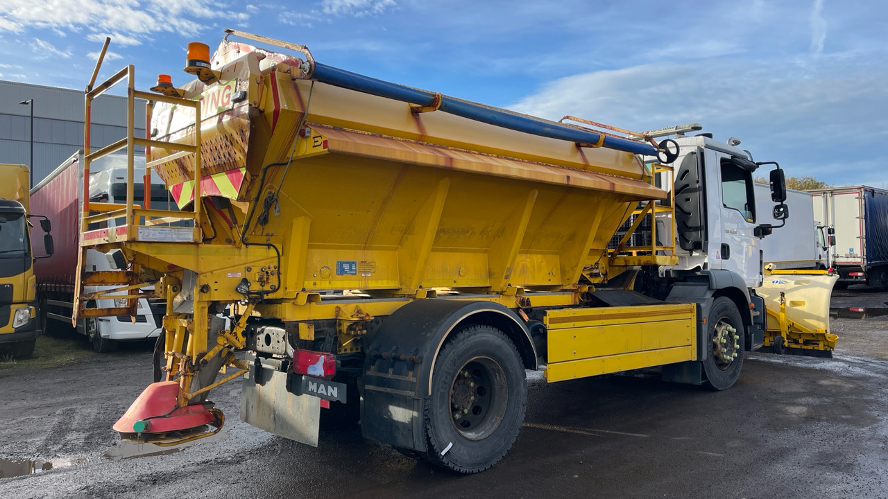 MAN TG-M 18.250 - מפלסת שלג: תמונה 4 MAN TG-M 18.250 - מפלסת שלג: תמונה 4