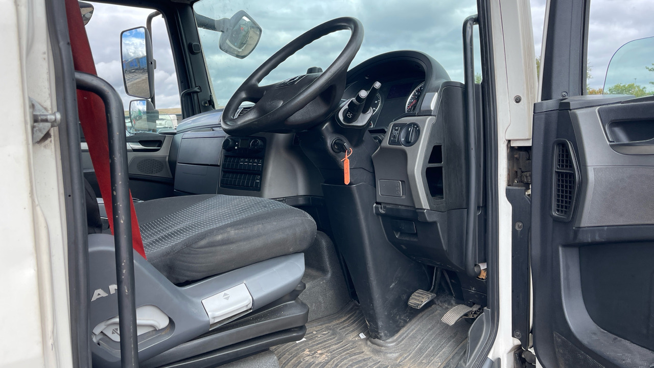 MAN TGL 7.150 - משאית וילונות צד: תמונה 5 MAN TGL 7.150 - משאית וילונות צד: תמונה 5