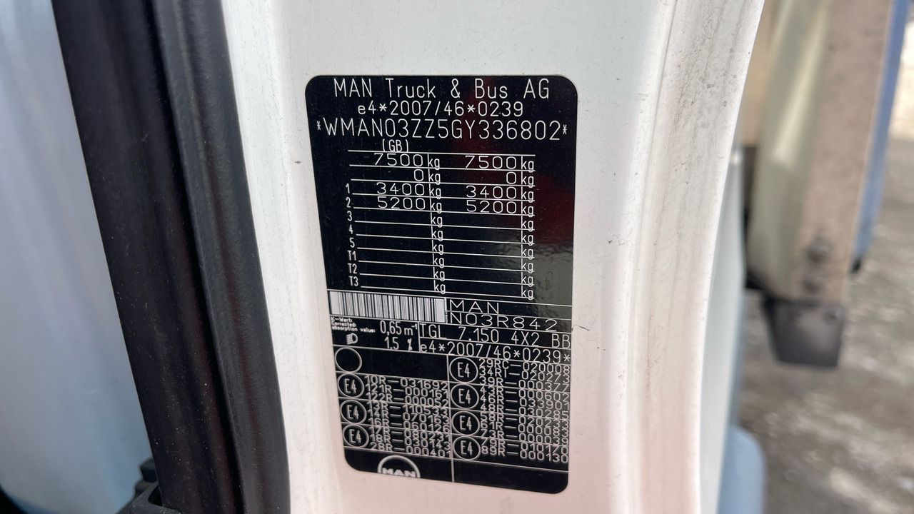 משאית וילונות צד MAN TGL 7.150: תמונה 12