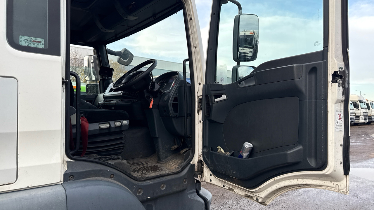 MAN TGM 18.250 - משאית וילונות צד: תמונה 5 MAN TGM 18.250 - משאית וילונות צד: תמונה 5