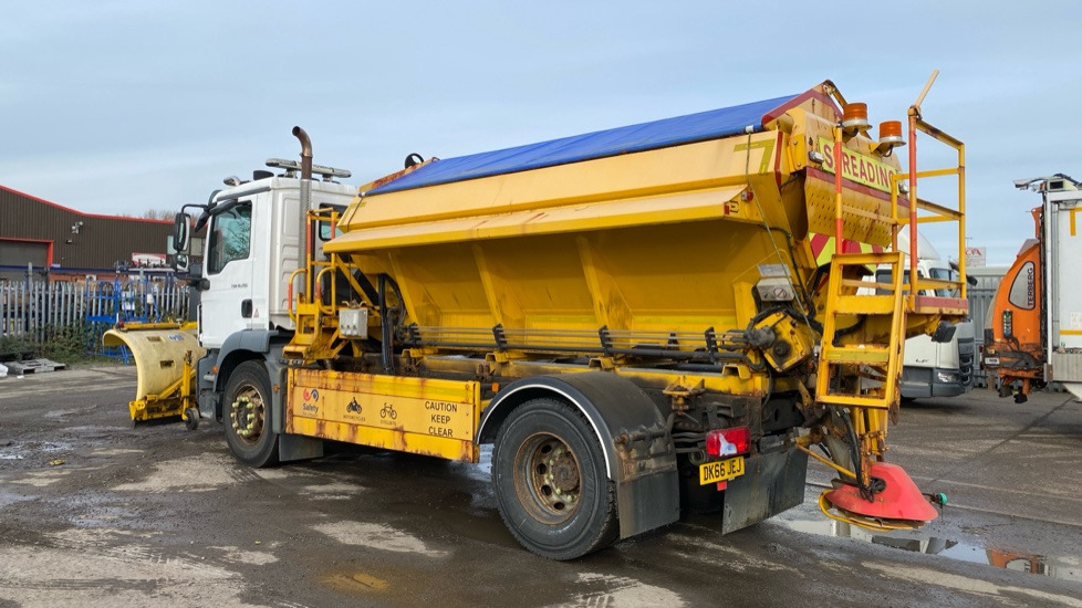 MAN TGM 18.250 - מפלסת שלג: תמונה 4 MAN TGM 18.250 - מפלסת שלג: תמונה 4