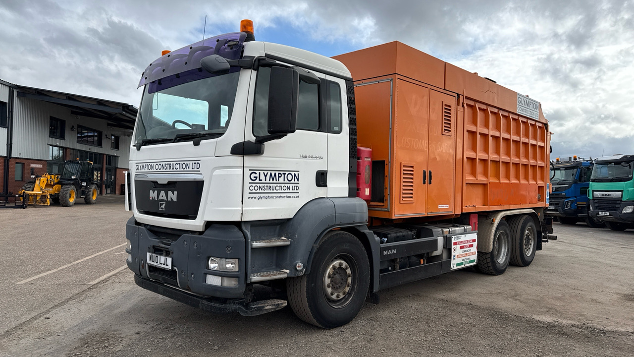 MAN TGS 26.440 - משאית ואקום: תמונה 2 MAN TGS 26.440 - משאית ואקום: תמונה 2