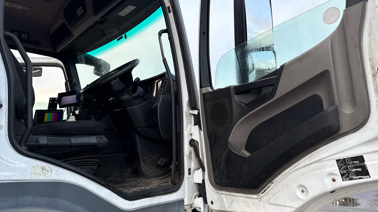 MERCEDES-BENZ ANTOS - משאית אשפה: תמונה 5 MERCEDES-BENZ ANTOS - משאית אשפה: תמונה 5