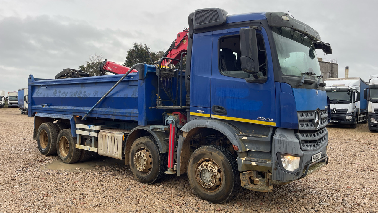 MERCEDES-BENZ AROCS 3240 - מזהיר, משאית מנוף: תמונה 1 MERCEDES-BENZ AROCS 3240 - מזהיר, משאית מנוף: תמונה 1