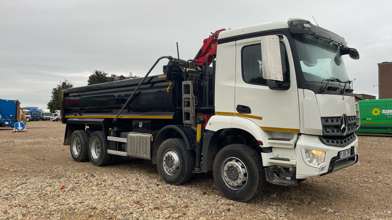 MERCEDES-BENZ AROCS - מזהיר, משאית מנוף: תמונה 1 MERCEDES-BENZ AROCS - מזהיר, משאית מנוף: תמונה 1