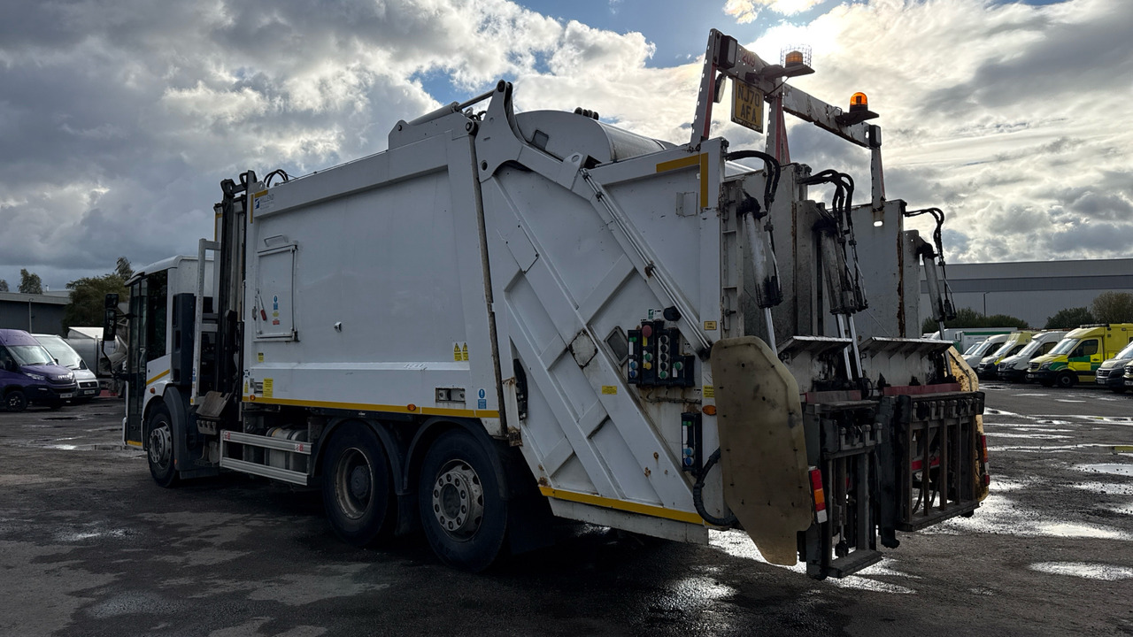 MERCEDES-BENZ ECONIC 2630 - משאית אשפה: תמונה 3 MERCEDES-BENZ ECONIC 2630 - משאית אשפה: תמונה 3