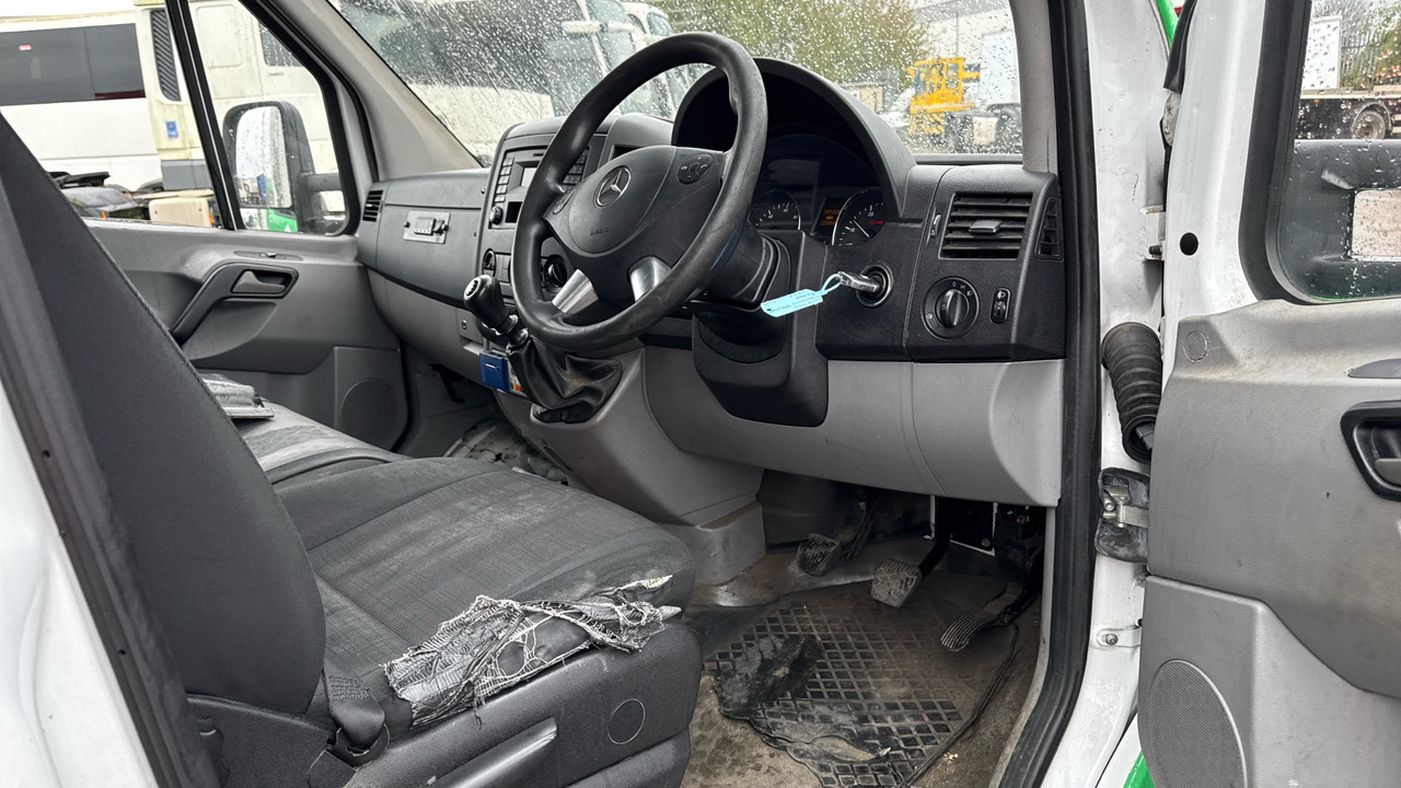 MERCEDES-BENZ SPRINTER 313 CDI - משאית עם שלדת תא: תמונה 5 MERCEDES-BENZ SPRINTER 313 CDI - משאית עם שלדת תא: תמונה 5