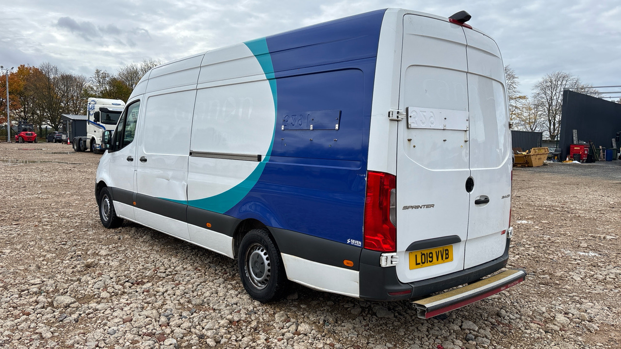 MERCEDES-BENZ SPRINTER 314 CDI - כלי רכב מסחרי עם לוח: תמונה 3 MERCEDES-BENZ SPRINTER 314 CDI - כלי רכב מסחרי עם לוח: תמונה 3