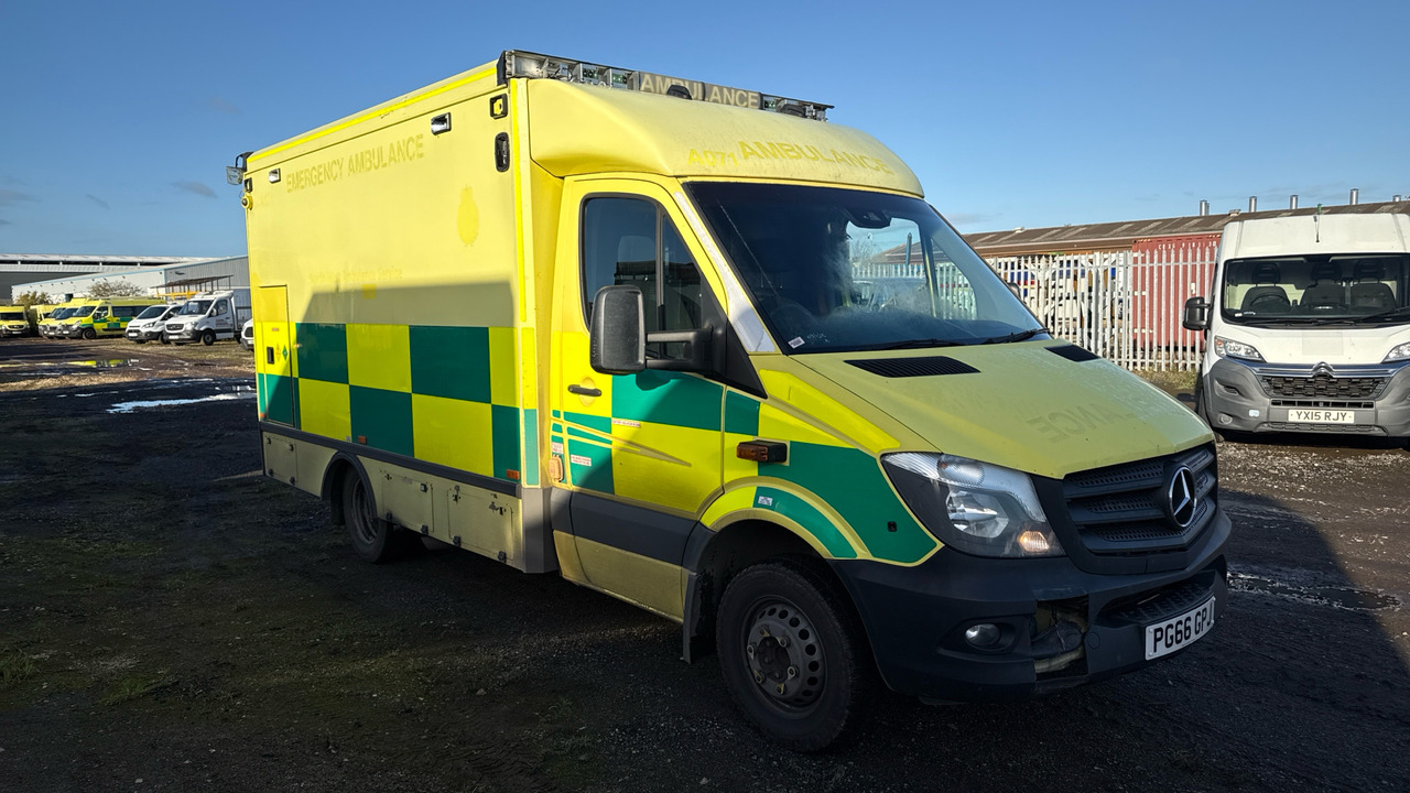MERCEDES-BENZ SPRINTER 519 CDI - אמבולנס: תמונה 1 MERCEDES-BENZ SPRINTER 519 CDI - אמבולנס: תמונה 1