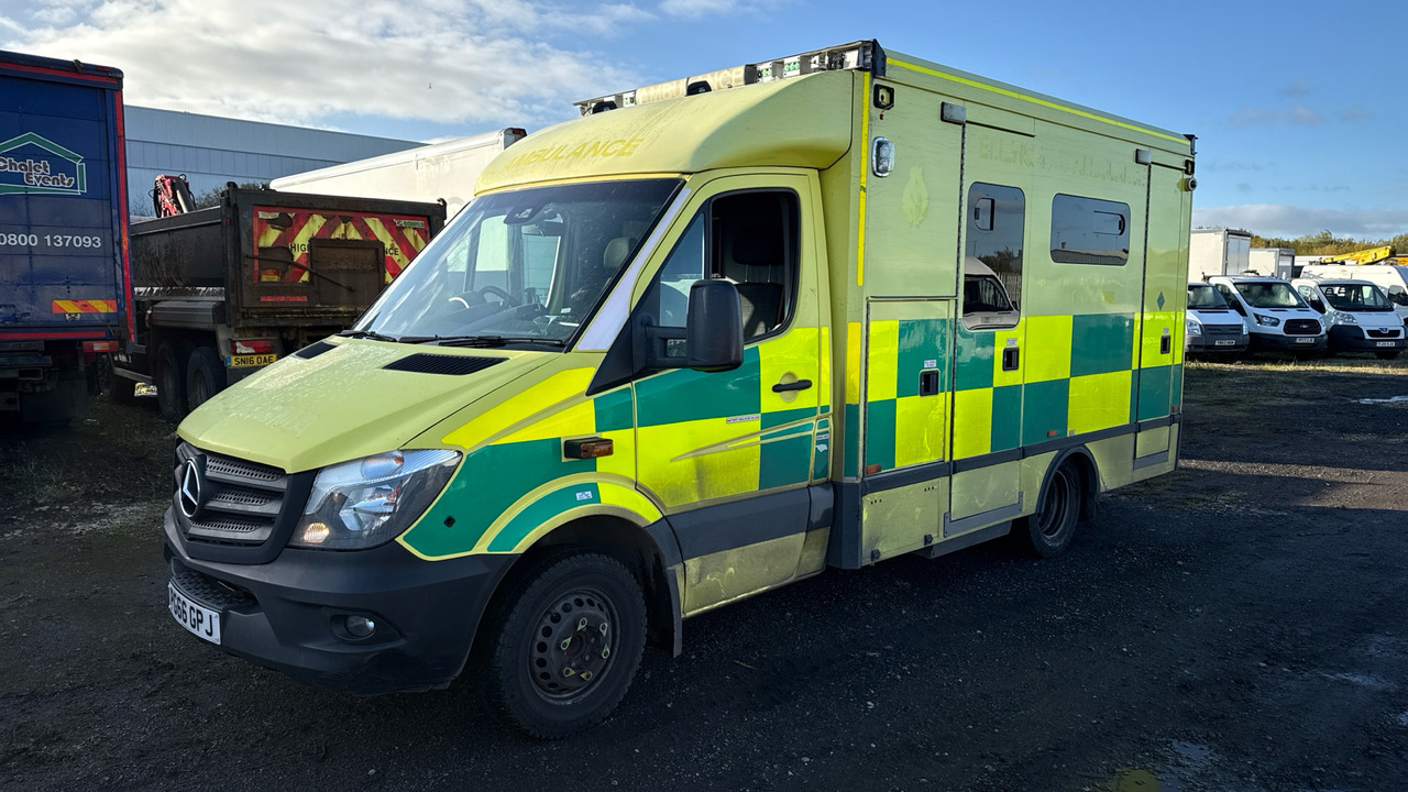 MERCEDES-BENZ SPRINTER 519 CDI - אמבולנס: תמונה 2 MERCEDES-BENZ SPRINTER 519 CDI - אמבולנס: תמונה 2