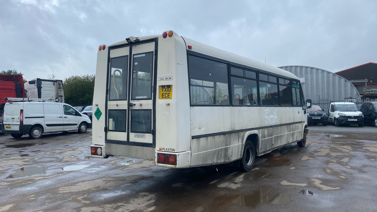 MERCEDES-BENZ VARIO 0 813 PLAXTON CHEETAH - מיניבוס, כלי רכב מסחרי לנוסעים: תמונה 4 MERCEDES-BENZ VARIO 0 813 PLAXTON CHEETAH - מיניבוס, כלי רכב מסחרי לנוסעים: תמונה 4