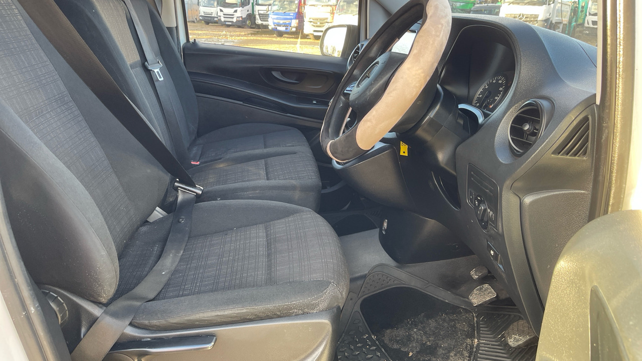 MERCEDES-BENZ VITO 114 CDI BLUE TEC - כלי רכב מסחרי קטן: תמונה 5 MERCEDES-BENZ VITO 114 CDI BLUE TEC - כלי רכב מסחרי קטן: תמונה 5