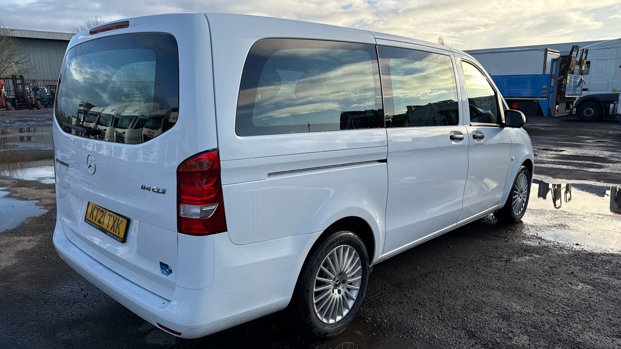 MERCEDES-BENZ VITO 114 CDI - מיניבוס, כלי רכב מסחרי לנוסעים: תמונה 4 MERCEDES-BENZ VITO 114 CDI - מיניבוס, כלי רכב מסחרי לנוסעים: תמונה 4