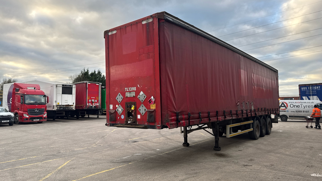 MONTRACON CURTAINSIDE - קרון נגרר: תמונה 3 MONTRACON CURTAINSIDE - קרון נגרר: תמונה 3