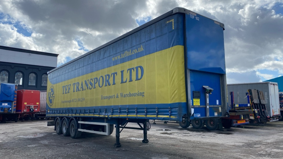 MONTRACON CURTAINSIDE - קרון נגרר: תמונה 2 MONTRACON CURTAINSIDE - קרון נגרר: תמונה 2