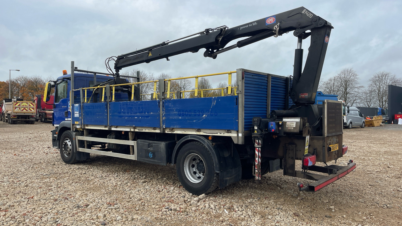 Man TGM 18.250 - משאית צד נופל/ שטוחה, משאית מנוף: תמונה 3 Man TGM 18.250 - משאית צד נופל/ שטוחה, משאית מנוף: תמונה 3