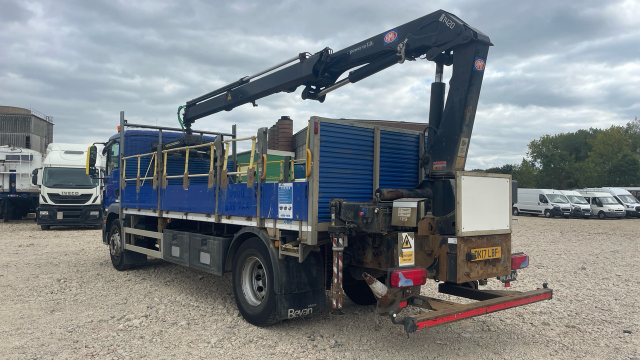Man TGM 18.250 - משאית צד נופל/ שטוחה, משאית מנוף: תמונה 3 Man TGM 18.250 - משאית צד נופל/ שטוחה, משאית מנוף: תמונה 3