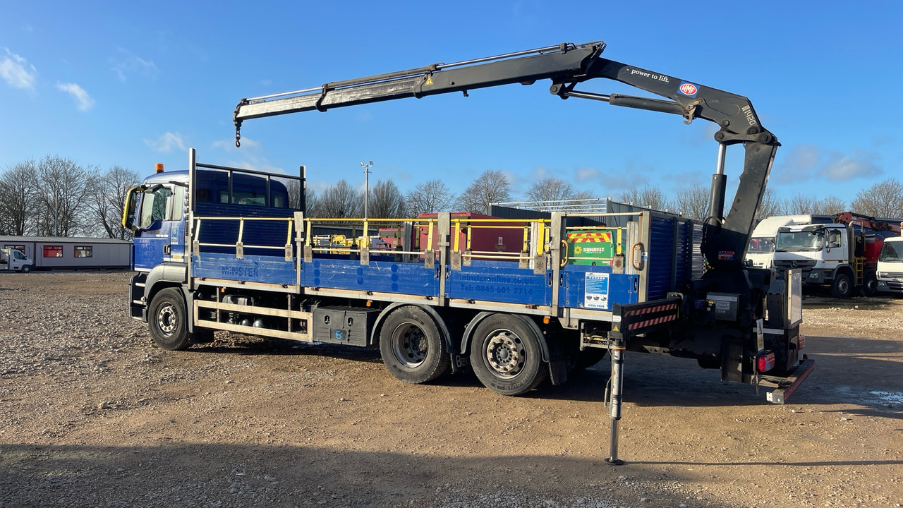 Man TGS 26.360 - משאית צד נופל/ שטוחה, משאית מנוף: תמונה 3 Man TGS 26.360 - משאית צד נופל/ שטוחה, משאית מנוף: תמונה 3