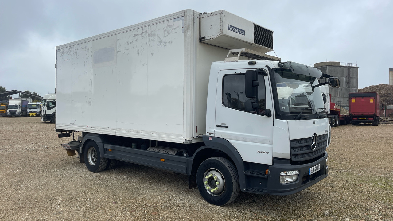 Mercedes-Benz Atego 1524 - משאית קירור: תמונה 1 Mercedes-Benz Atego 1524 - משאית קירור: תמונה 1