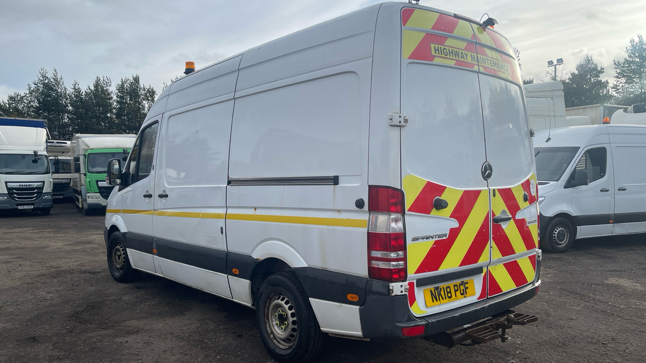 Mercedes-Benz Sprinter 314 2.2 CDI - כלי רכב מסחרי עם לוח: תמונה 3 Mercedes-Benz Sprinter 314 2.2 CDI - כלי רכב מסחרי עם לוח: תמונה 3