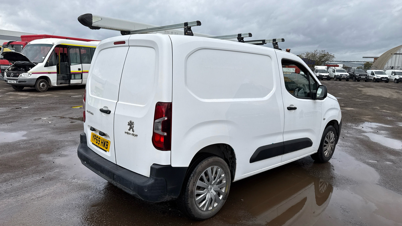 PEUGEOT PARTNER 1000 1.5 BlueHDi 100PS - כלי רכב מסחרי קטן: תמונה 4 PEUGEOT PARTNER 1000 1.5 BlueHDi 100PS - כלי רכב מסחרי קטן: תמונה 4