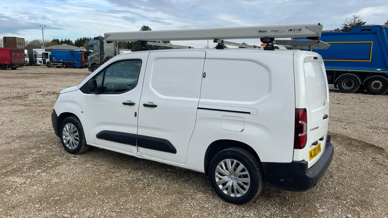 PEUGEOT PARTNER 850 1.5 BLUE HDI 100PS - כלי רכב מסחרי קטן: תמונה 3 PEUGEOT PARTNER 850 1.5 BLUE HDI 100PS - כלי רכב מסחרי קטן: תמונה 3