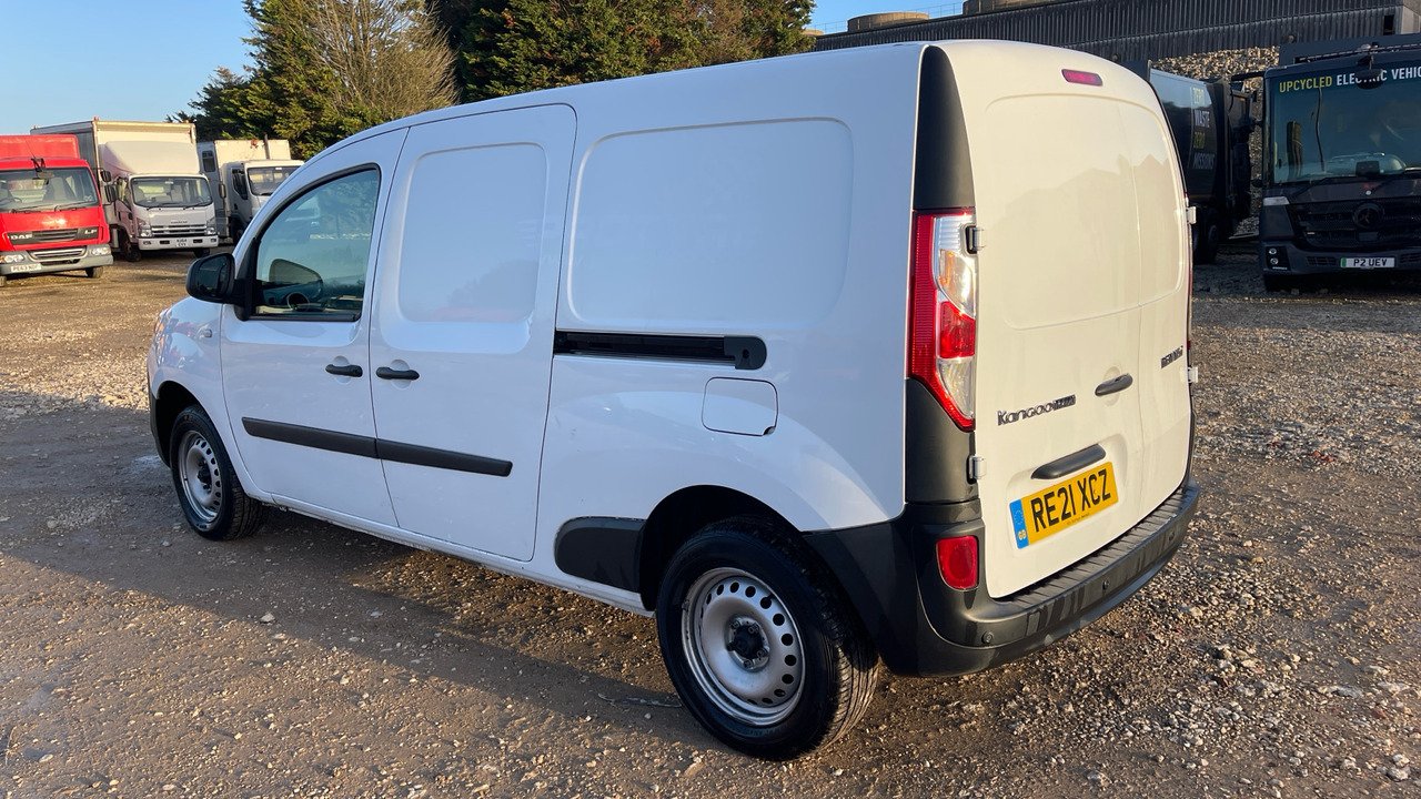 RENAULT KANGOO 1.5 DCI 95PS - כלי רכב מסחרי קטן: תמונה 3 RENAULT KANGOO 1.5 DCI 95PS - כלי רכב מסחרי קטן: תמונה 3