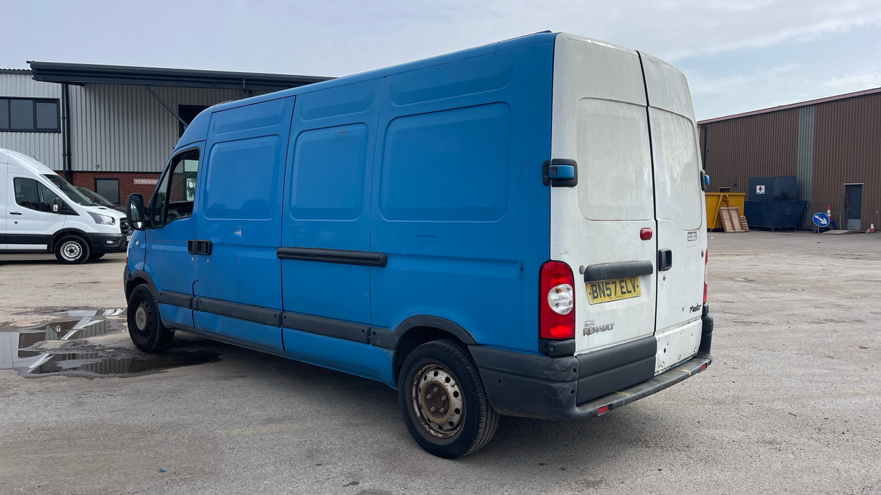 RENAULT MASTER 35 DCI 100PS - כלי רכב מסחרי עם לוח: תמונה 3 RENAULT MASTER 35 DCI 100PS - כלי רכב מסחרי עם לוח: תמונה 3