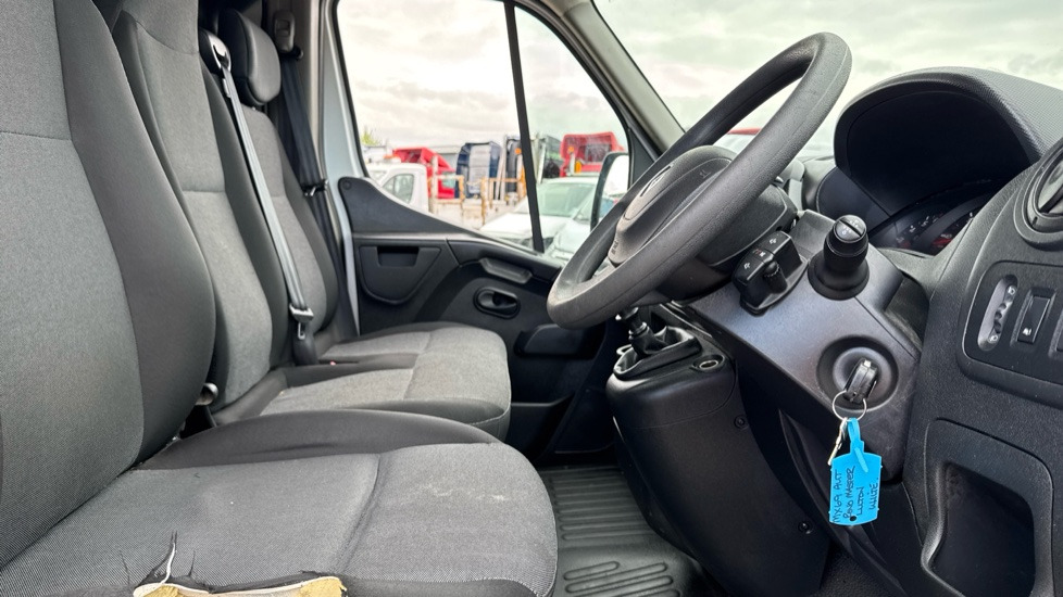 RENAULT MASTER LL35 2.3 DCI BUSINESS - כלי רכב מסחרי עם תיבה: תמונה 5 RENAULT MASTER LL35 2.3 DCI BUSINESS - כלי רכב מסחרי עם תיבה: תמונה 5