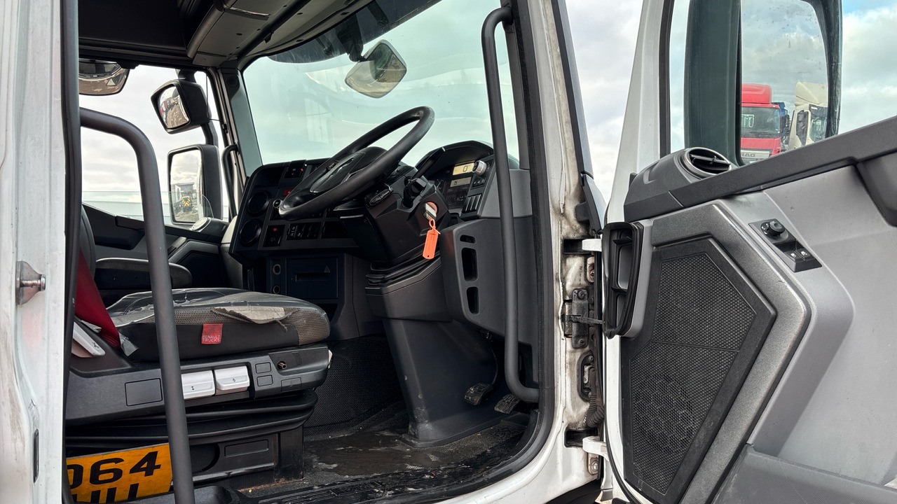 RENAULT T 460 - יחידת טרקטור: תמונה 5 RENAULT T 460 - יחידת טרקטור: תמונה 5