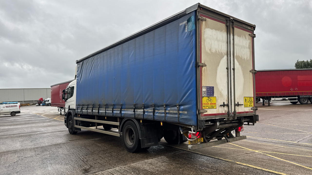 SCANIA P 250 - משאית וילונות צד: תמונה 3 SCANIA P 250 - משאית וילונות צד: תמונה 3