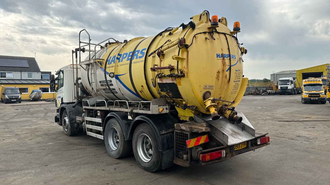 SCANIA P 310 - משאית מכל: תמונה 3 SCANIA P 310 - משאית מכל: תמונה 3