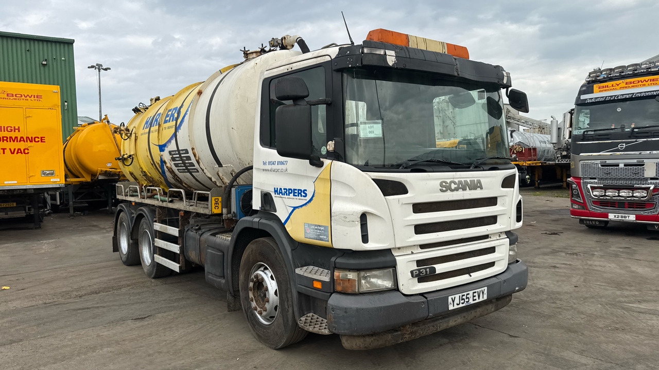 SCANIA P 310 - משאית מכל: תמונה 1 SCANIA P 310 - משאית מכל: תמונה 1