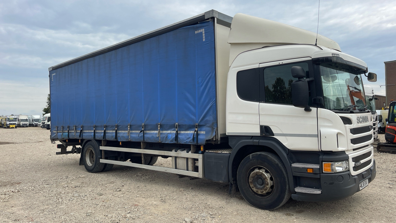 SCANIA P250 - משאית וילונות צד: תמונה 1 SCANIA P250 - משאית וילונות צד: תמונה 1