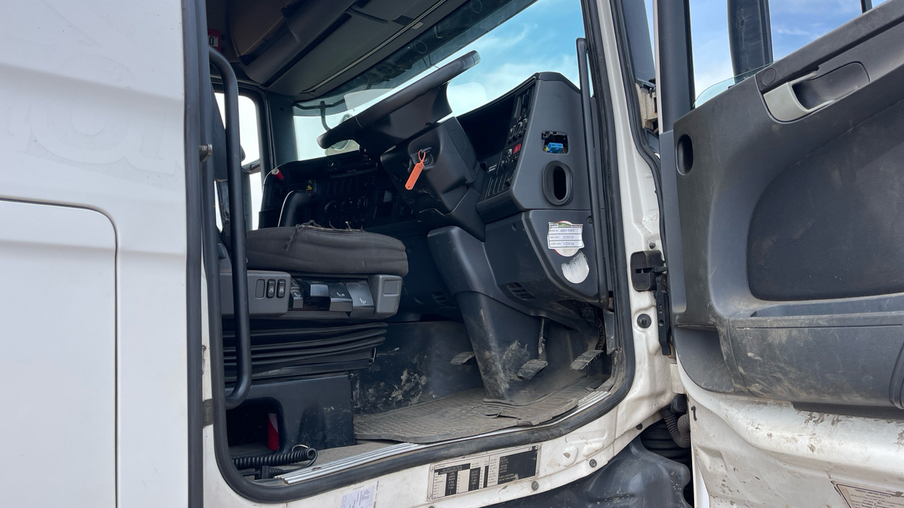 SCANIA R 450 - משאית צד נופל/ שטוחה, משאית מנוף: תמונה 5 SCANIA R 450 - משאית צד נופל/ שטוחה, משאית מנוף: תמונה 5