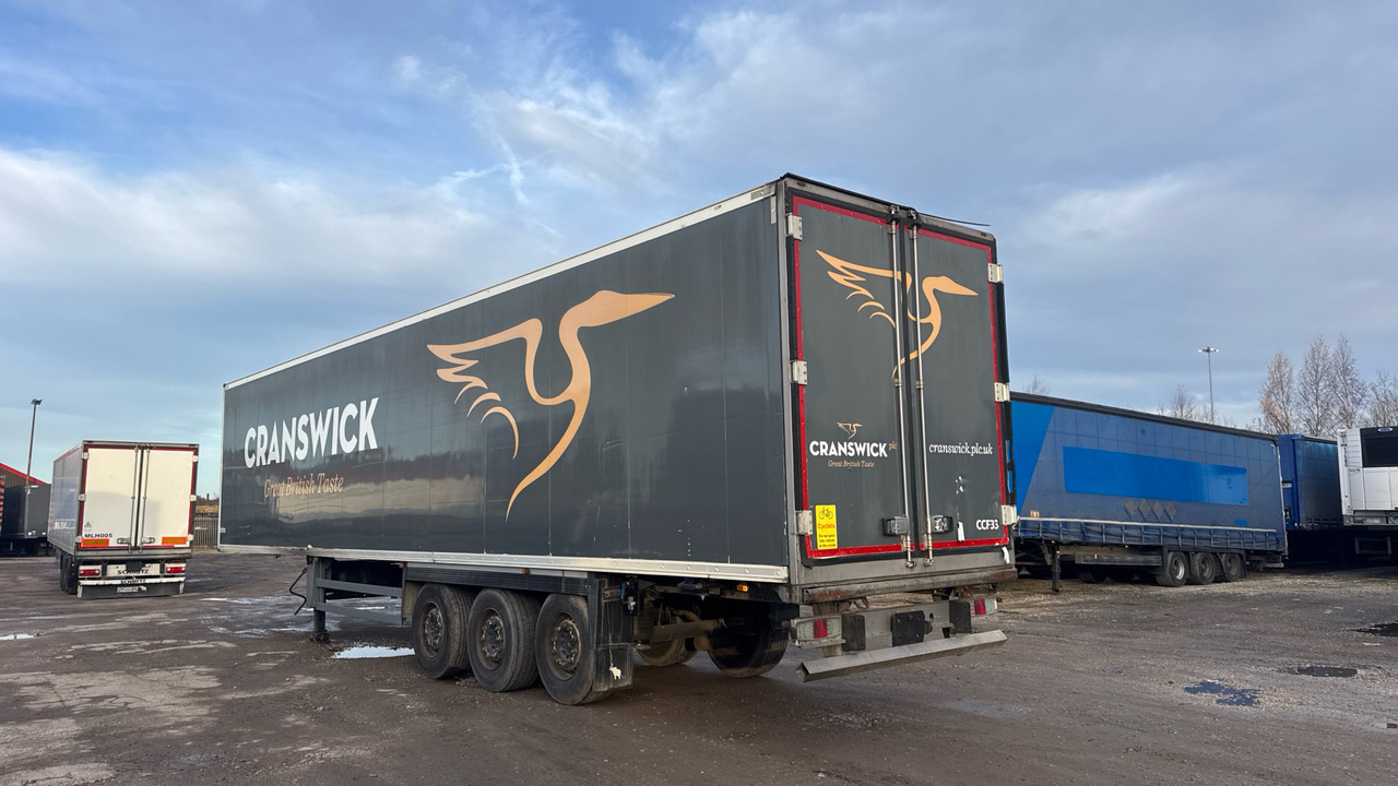 SCHMITZ FRIDGE BOX WSM0000005099744 - קרון נגרר: תמונה 4 SCHMITZ FRIDGE BOX WSM0000005099744 - קרון נגרר: תמונה 4